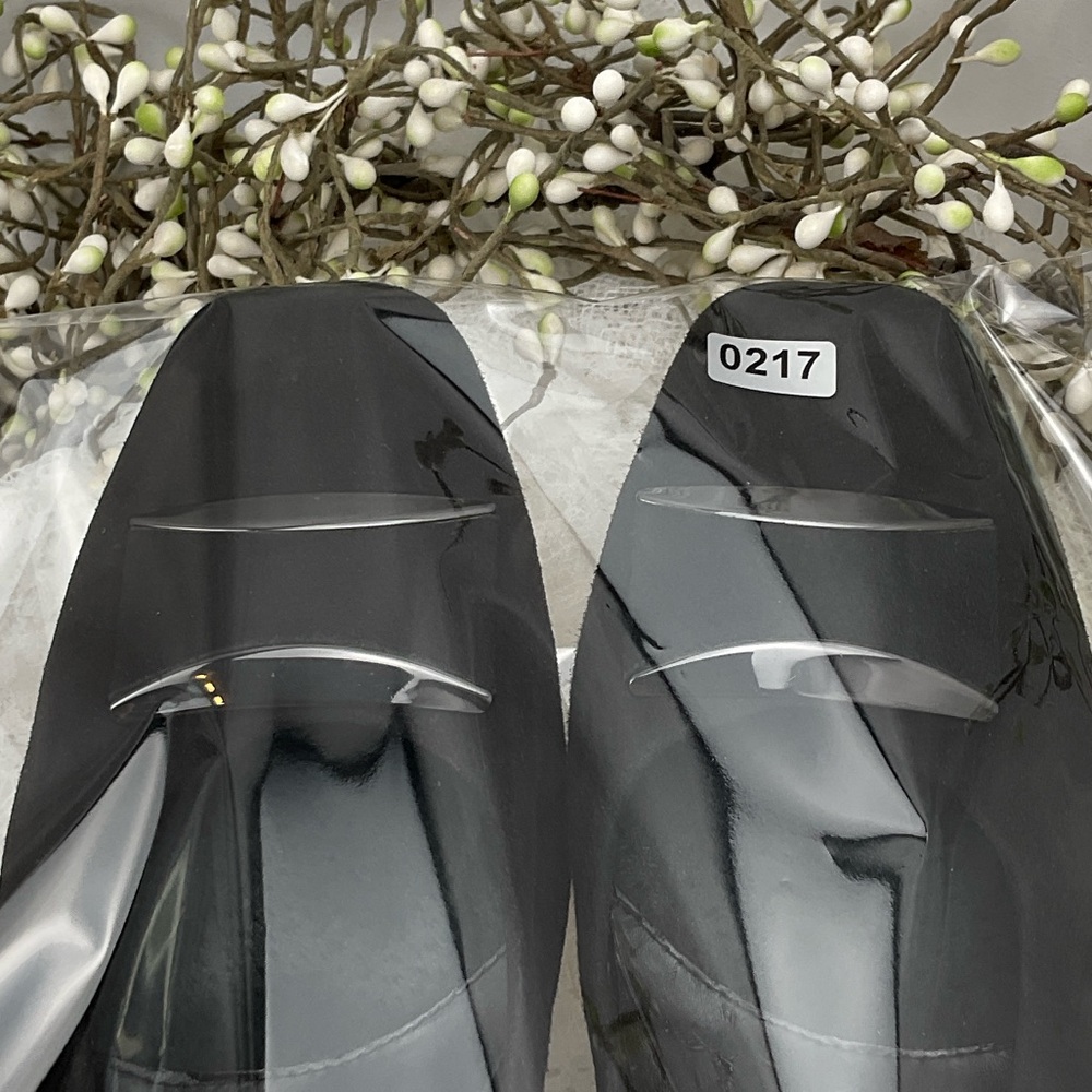 Vaneli Dannee Black Suede Low Heels Suede Pumps w/Silver Accents Sz10.5 #0217 - Picture 9 of 9